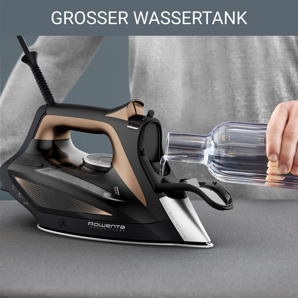 Rowenta Focus Excel Dampfbügeleisen, 2700 Watt, 45 g/Min. kontinuierliche Dampfabgabe, 180 g/Min. Dampfstoß, Tropfstopp, Antikalk-Einstellung, 300 ml Wassertank, schwarz/kupfer, DW5325