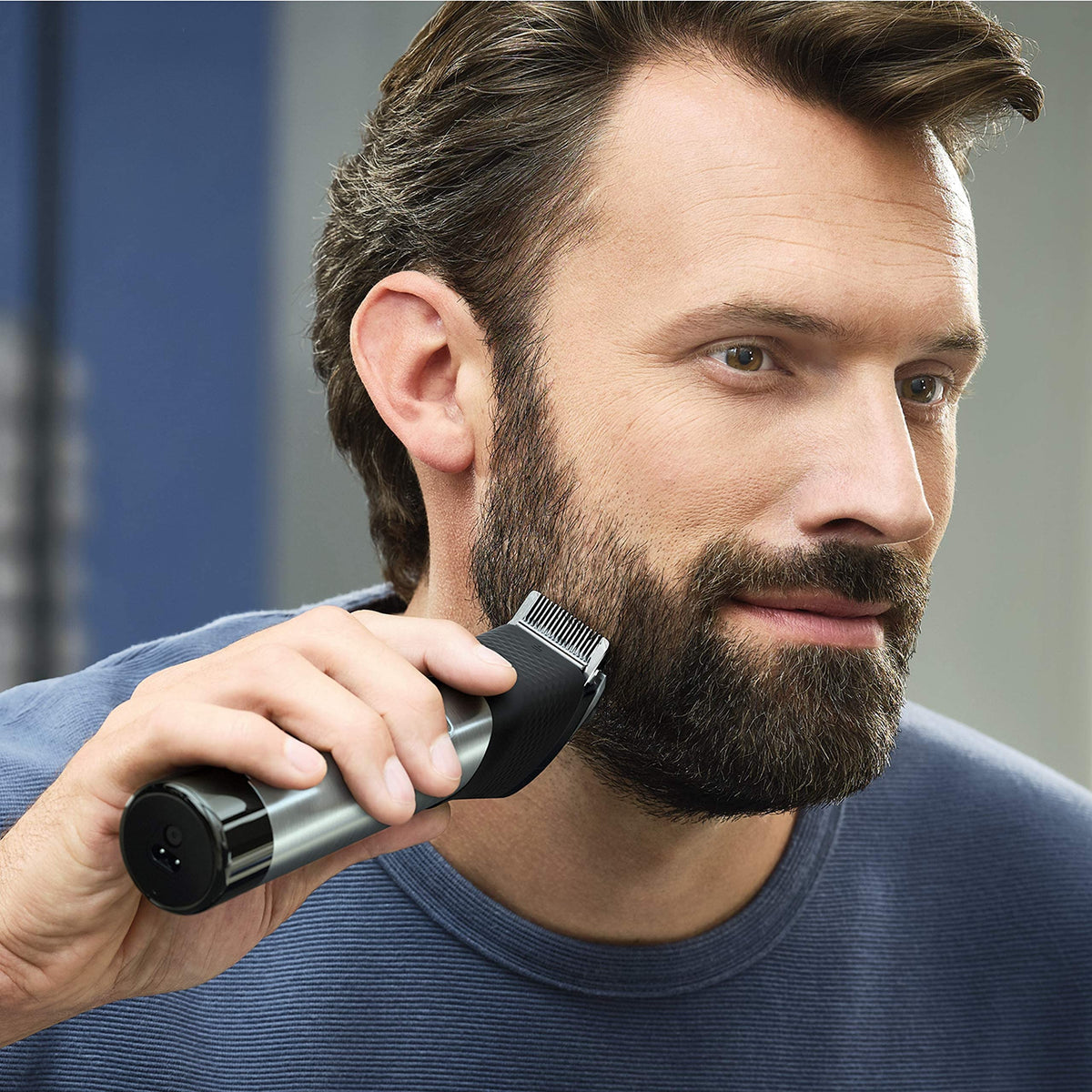Philips Beard Trimmer Series 9000 Prestige with SteelPrecision Technology, 3-Stage Battery Display, Up to 120 Minutes Runtime / 1 Hour Charge, Model BT9810/15