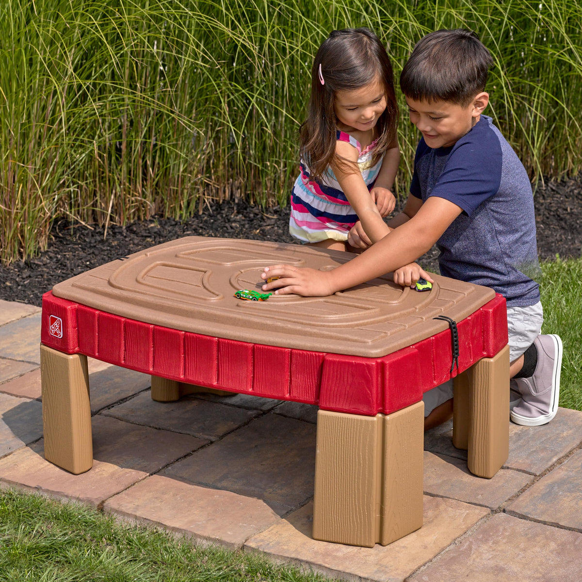 Step2 Naturally Playful Sand Table Plastic Kid toys and games