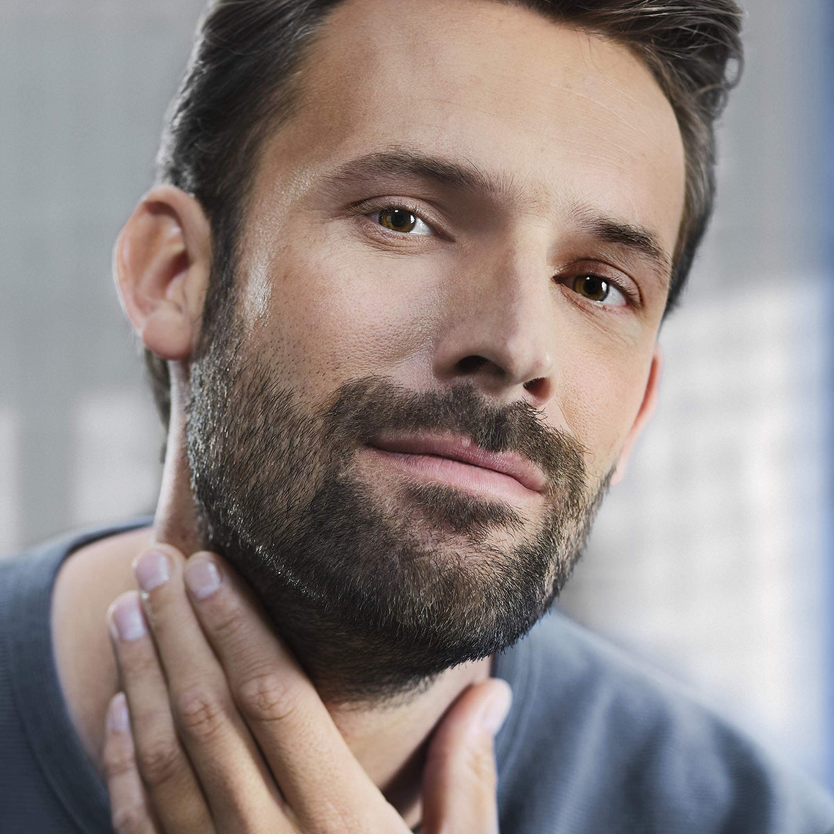 Philips Beard Trimmer Series 9000 Prestige with SteelPrecision Technology, 3-Stage Battery Display, Up to 120 Minutes Runtime / 1 Hour Charge, Model BT9810/15