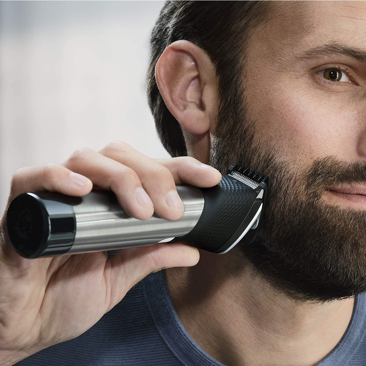 Philips Beard Trimmer Series 9000 Prestige with SteelPrecision Technology, 3-Stage Battery Display, Up to 120 Minutes Runtime / 1 Hour Charge, Model BT9810/15